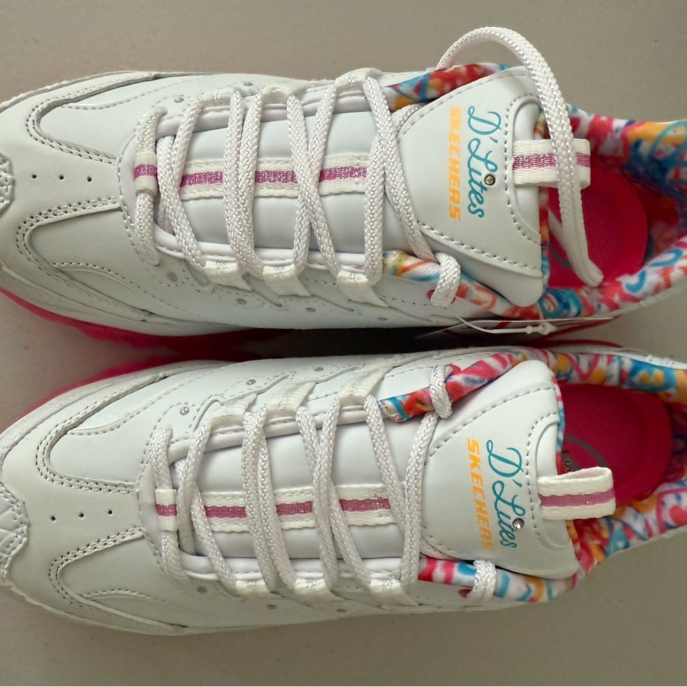 Skechers D'Lites  White and Multicolor Sneakers